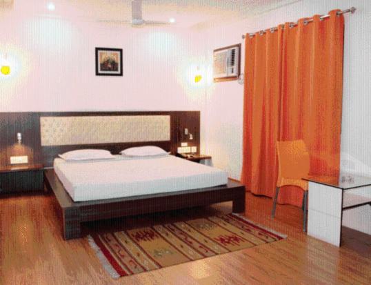 Hotel Crestwood Calcutta Chambre photo
